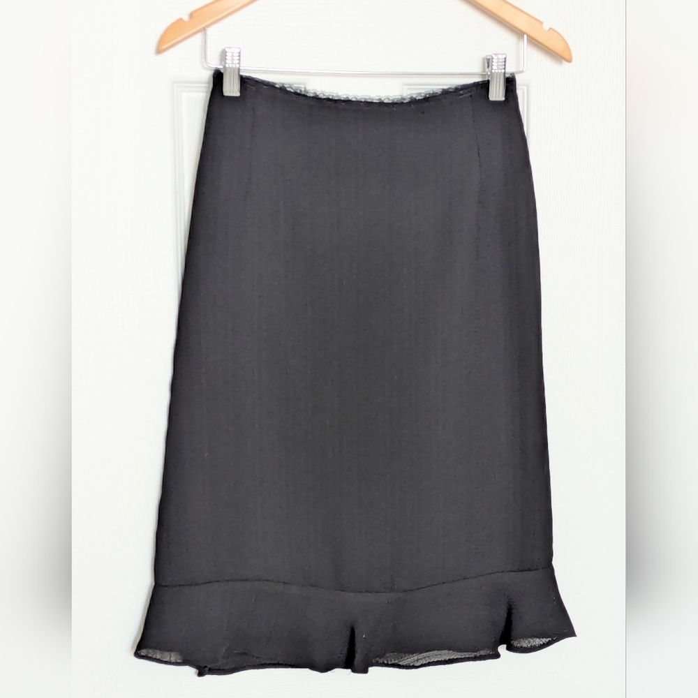 Swabi Women's (Size 6) Lined Black Pencil Skirt w/Lace Waistband & Ruffled Hem